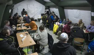 Полша изпраща стотици генератори в Украйна