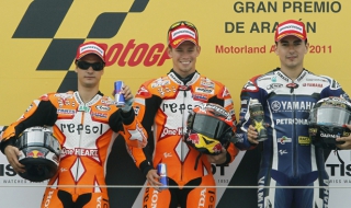 Стоунър все по-близо до титлата в MotoGP