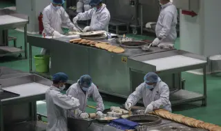 Китай наложи мита до 42,7 процента върху млечни продукти от ЕС