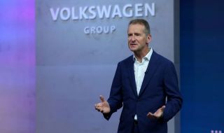 Шефът на VW Group е уволнен заради софтуерен проблем