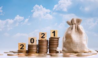 Павел Глоба посочи кои зодии ще се къпят в пари през 2021 г.