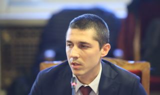 Мирослав Иванов: ГЕРБ саботират действията на Правната комисия 