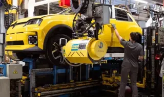 Renault спира китайския автомобилен десант в Европа