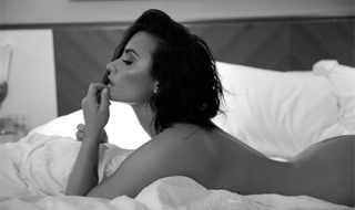 На какво залага Деми Ловато?