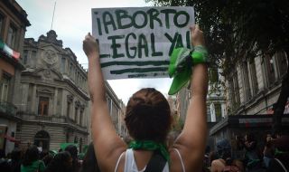 Латинска Америка иска законно право на аборт