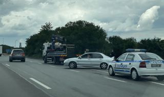 Катастрофа между камион и лека кола затвори пътя Русе – Бяла 