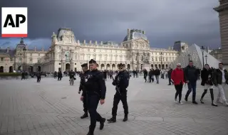 Още двама с обвинения за обира в Лувъра 
