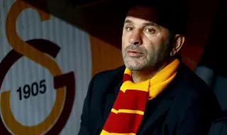 Окан Бурук избухна срещу съдийството след тежката загуба на Галатасарай от Ливърпул