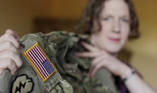 Официално: Тръмп забрани транссексуалните в армията