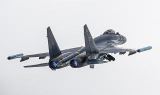 Турция обсъжда с Русия покупката на изтребители Су-35