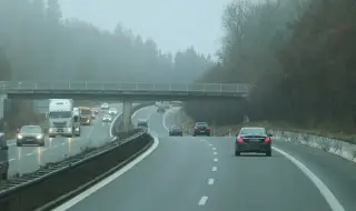 Германия и проблемът с фалшивите книжки за камиони