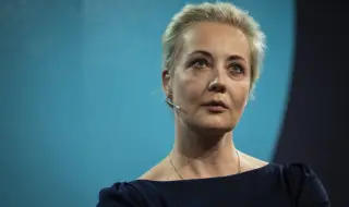 Вдовицата на Алексей Навални, Юлия Навална, обжалва заповедта за арест по дело за екстремизъм
