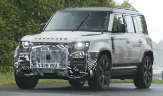 Land Rover следва утвърдената си стратегия и с новия Defender