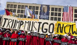 Администрацията на Тръмп е отменила 80 000 неимигрантски визи