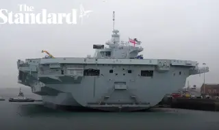 Британски самолетоносач не успя да напусне пристанището за ученията на НАТО ВИДЕО