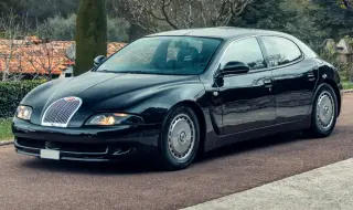 Продава се едно от трите съществуващи Bugatti EB112