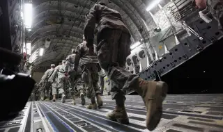 Иран атакува американски военни на кувейтски остров