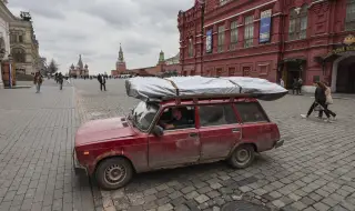 На Русия ѝ трябват хора. За милиони работни места
