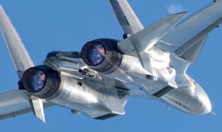 Разбилият се руски Су-30 е бил свален от друг самолет