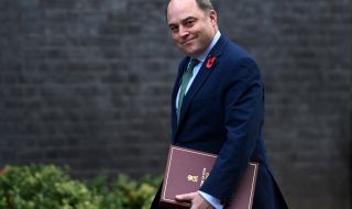 Великобритания е готова да изпрати на Украйна оръжия с по-голям обсег на действие 