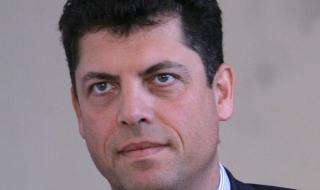 Милен Велчев не би вдигнал минималната заплата