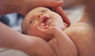 Първото бебе за годината в Сливен е момче