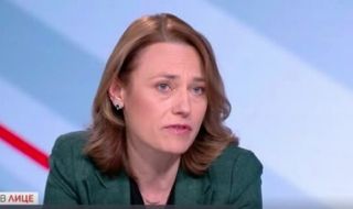 Ива Митева: Андрей Гюров излъга