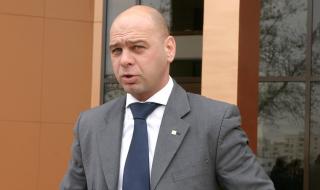 Кмет обяви война за чоплене на семки