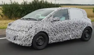 Първи поглед към новото Renault Twingo и какво знаем за него