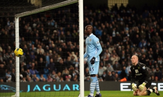 Балотели в кадър - този път изгонен от магазин