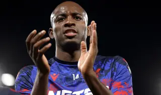 Манчестър Юнайтед хвърли око на Жан-Филип Матета от Кристъл Палас