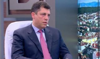 Милен Велчев: Икономиката расте, не бива държавата да се държи като в криза