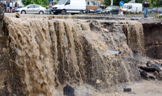 След наводненията: Ще се поучим ли най-сетне от грешките