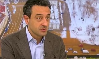 Лорер: На този етап не сме обсъждали зелен сертификат за цялата администрация