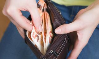 Тук минималната заплата е над 2000 EUR