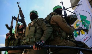 Хамас: Няма да преговаряме за освобождаването на заложници, докато боевете не приключат