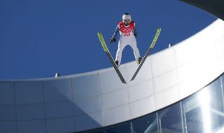 Зографски триумфира в Гран при по летен ски скок в Куршевел