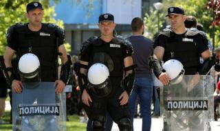 Китайски полицаи в Сърбия