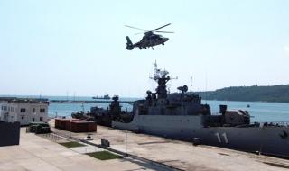 Вертолет на ВМС падна в морето по време на учение