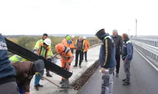 Авариен ремонт затваря изцяло преминаването по Дунав мост при Русе