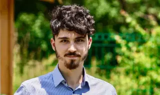 Кокоши страдания и канибализъм… Стефан Димитров от „Невидими животни“ пред ФАКТИ