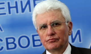 Бисеров обжалва паричната си гаранция