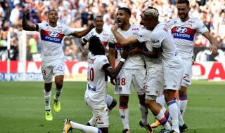 Да вкараш гол от центъра на терена (ВИДЕО)