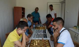 Очният специалист Еркин спечели шахматния турнир в Чубрика