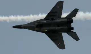 Полша ще прехвърли на Украйна по-малко от 10 изтребителя МиГ-29