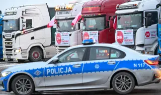 Четирима беларуси и двама поляци задържани за опит за контрабанда на оборудване за дронове към Русия