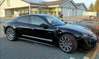 Porsche Taycan измина 1000 км за 9 часа (ВИДЕО)