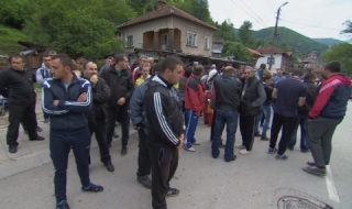 Трима с обвинения след мелето в Глогово