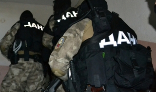 Служители на ДАНС са проверявали централата на БЛС