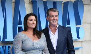 Пиърс Броснан изненада жена си за 57 РД с... (СНИМКИ)